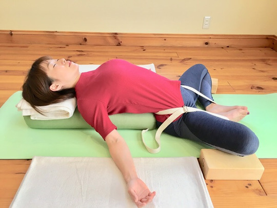 リストラティブヨガ - 仙台・多賀城でヨガ教室をお探しならマタニティ